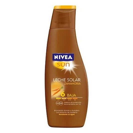 Rusketuksen tehostaja Carotene Nivea SPF 6 (200 ml) (200 ml)